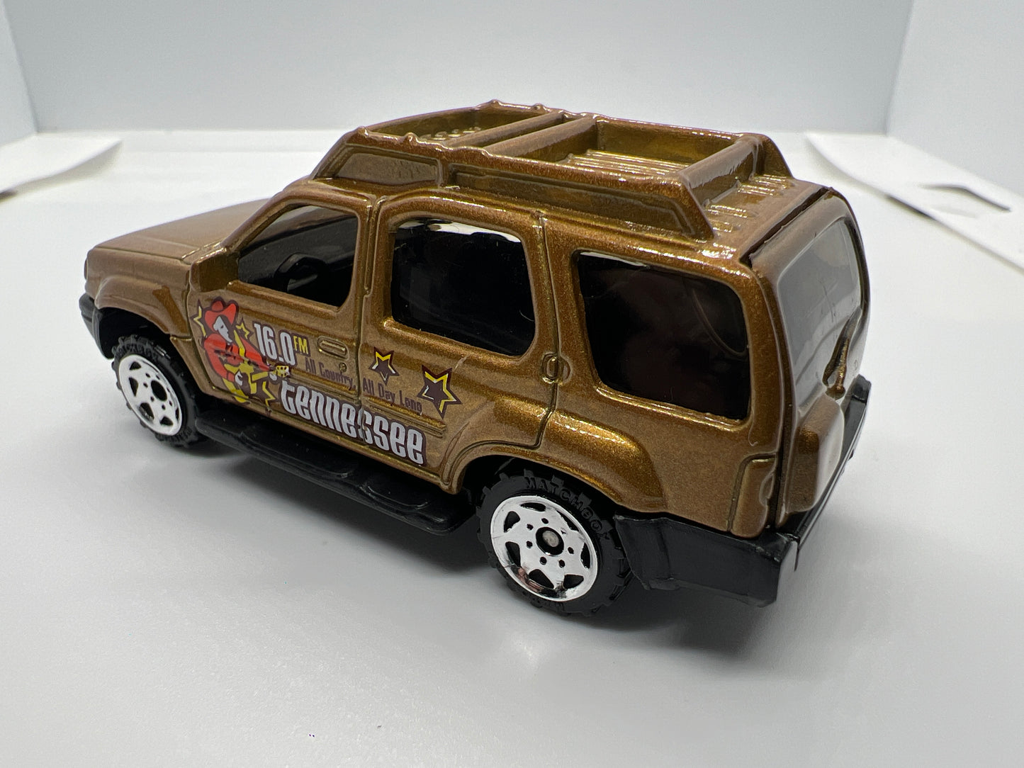 Matchbox 1/64 Nissan Xterra Brown Loose