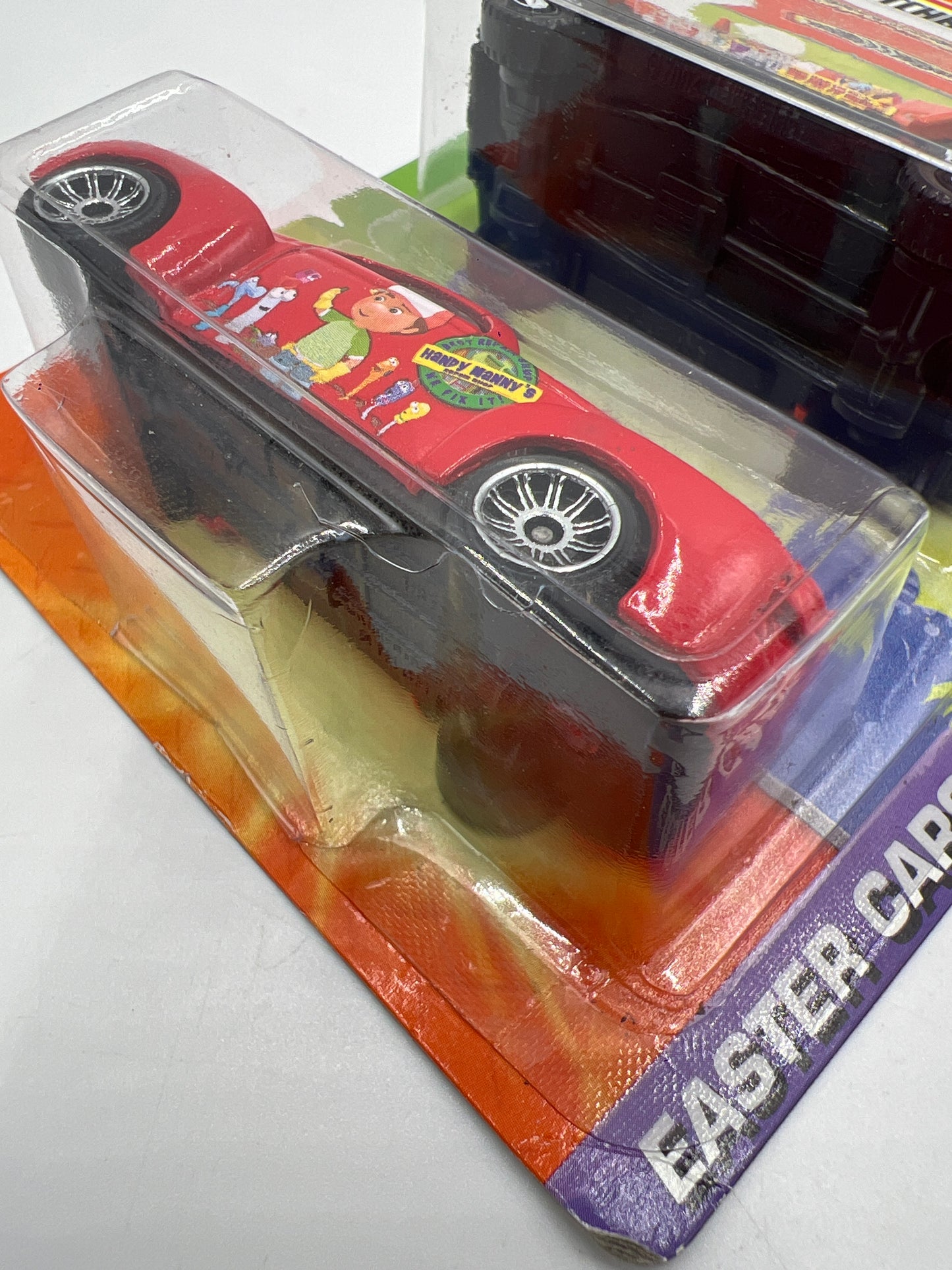 2009 Matchbox Disney 2 Pack Handy Mandy Easter Cars SSR (Cracked Blister) SR