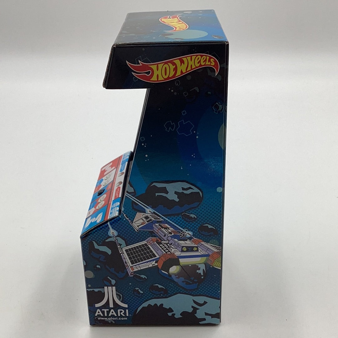 Hot wheels SDCC Atari Asteroids Beach Bomb