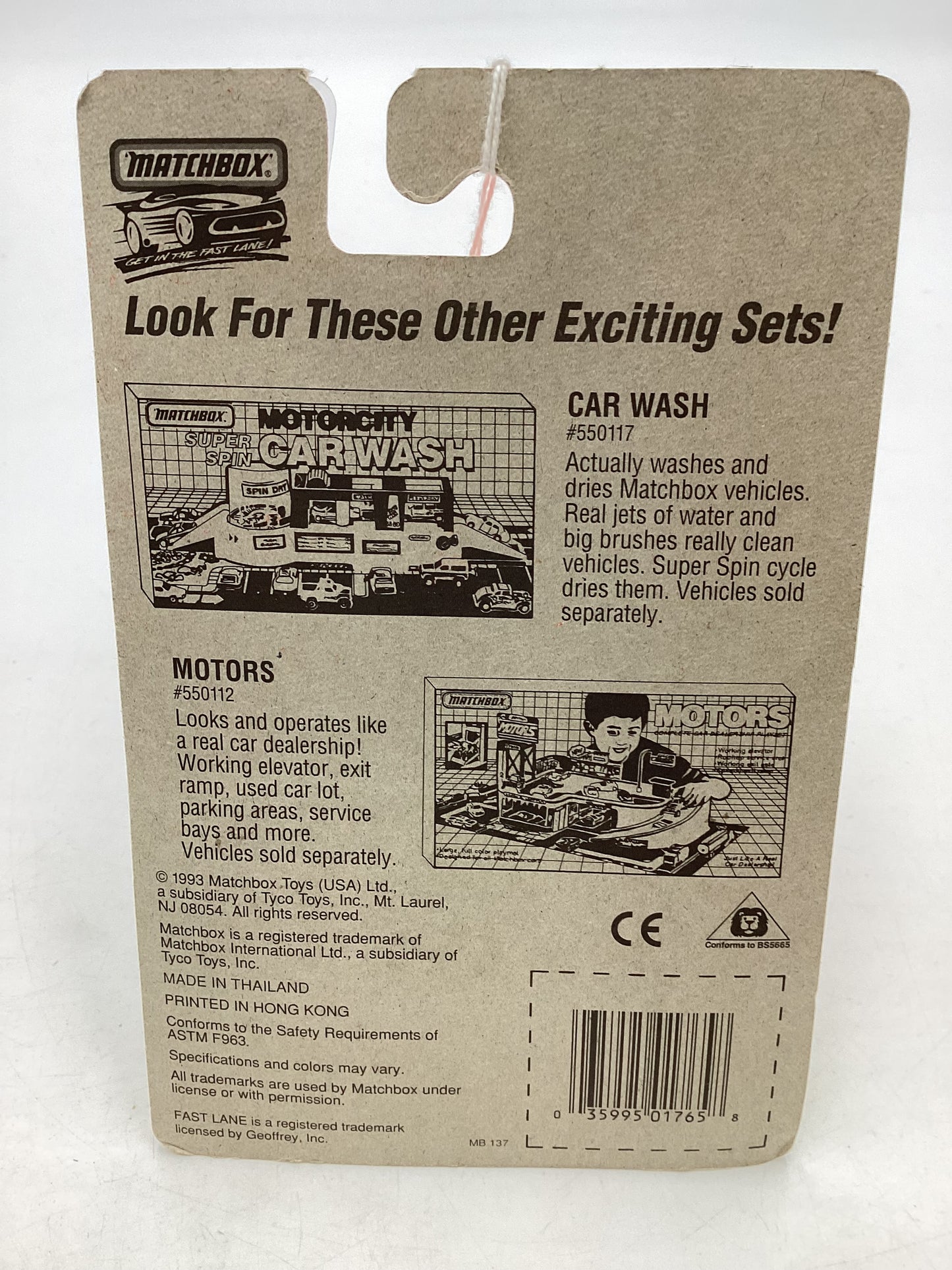 Matchbox #65 Racer Black 208D