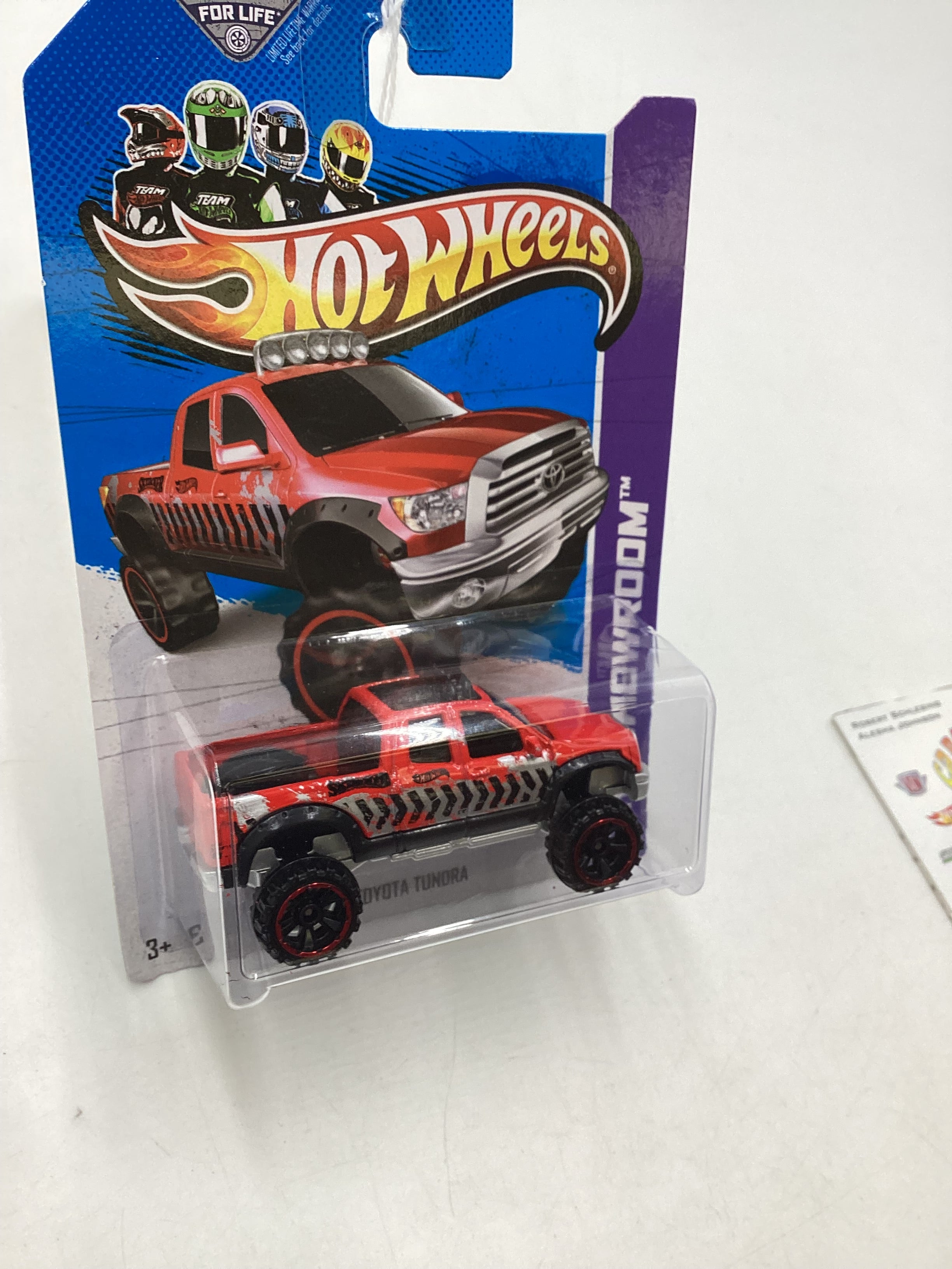 2013 Hot Wheels #167 10 Toyota Tundra Red 93B – carolinasdiecast