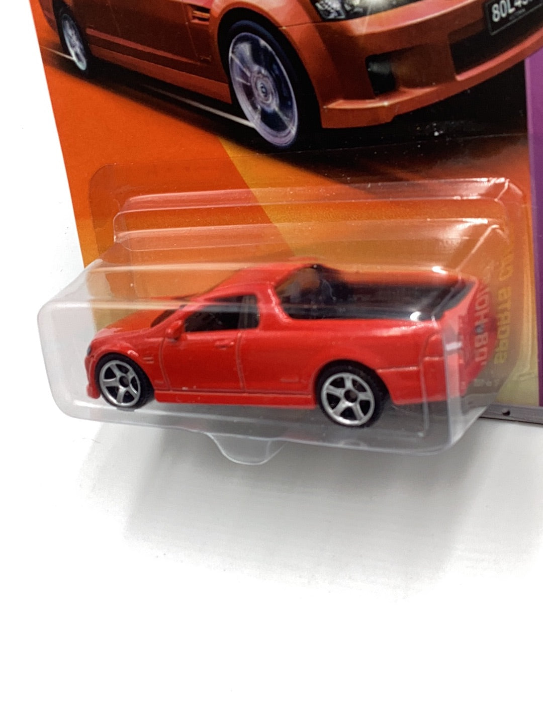 Matchbox #2 08 Holden VE UTE SSV red 212A