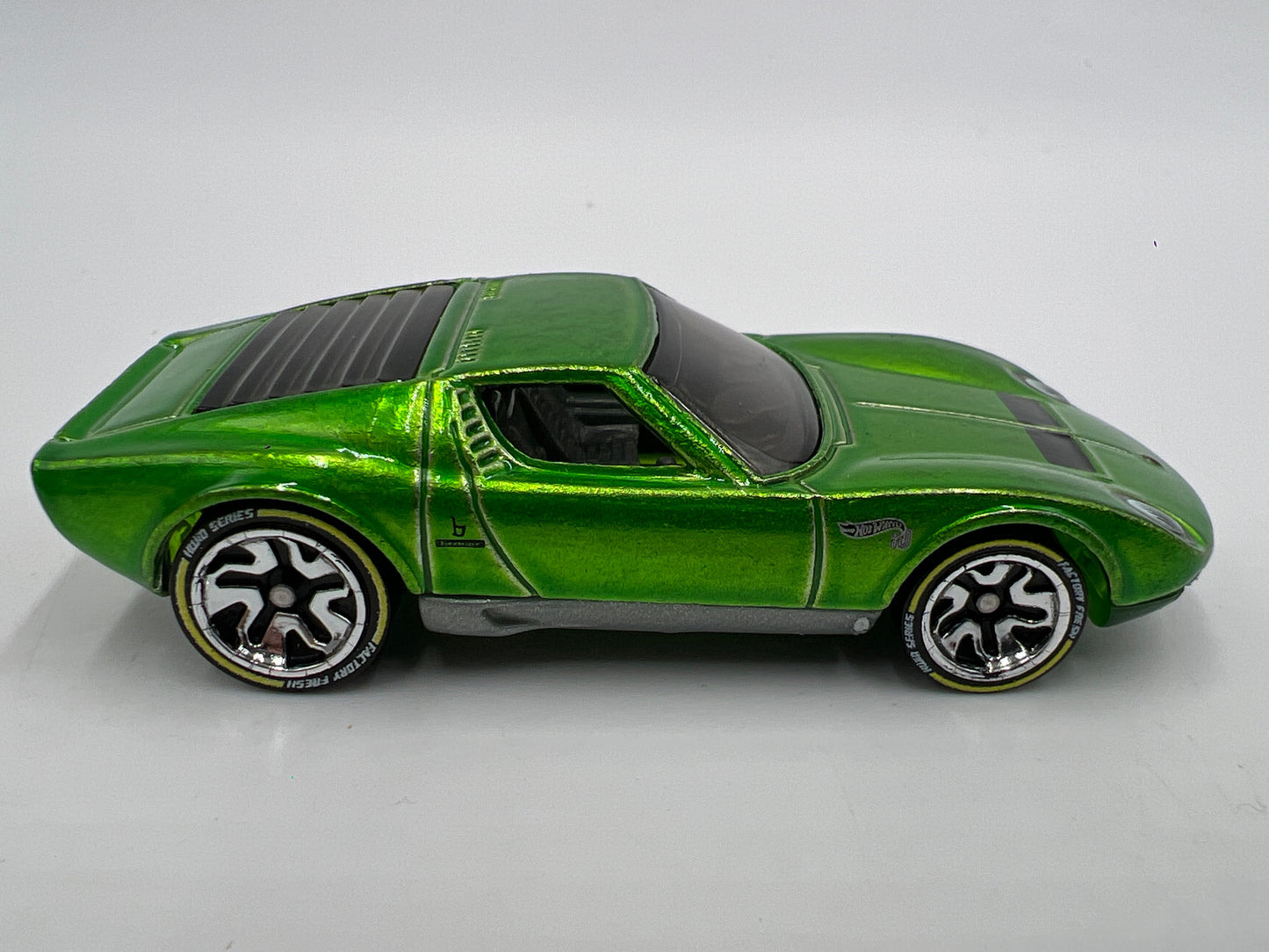 Hot Wheels iD Factory Fresh Series 2 #1 71 Lamborghini Miura P400 SV Green