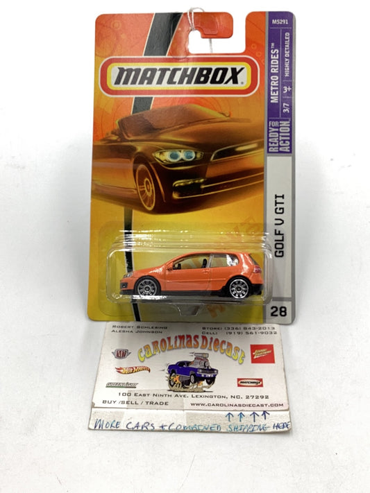 2008 Matchbox #28 Golf V GTI orange 217B