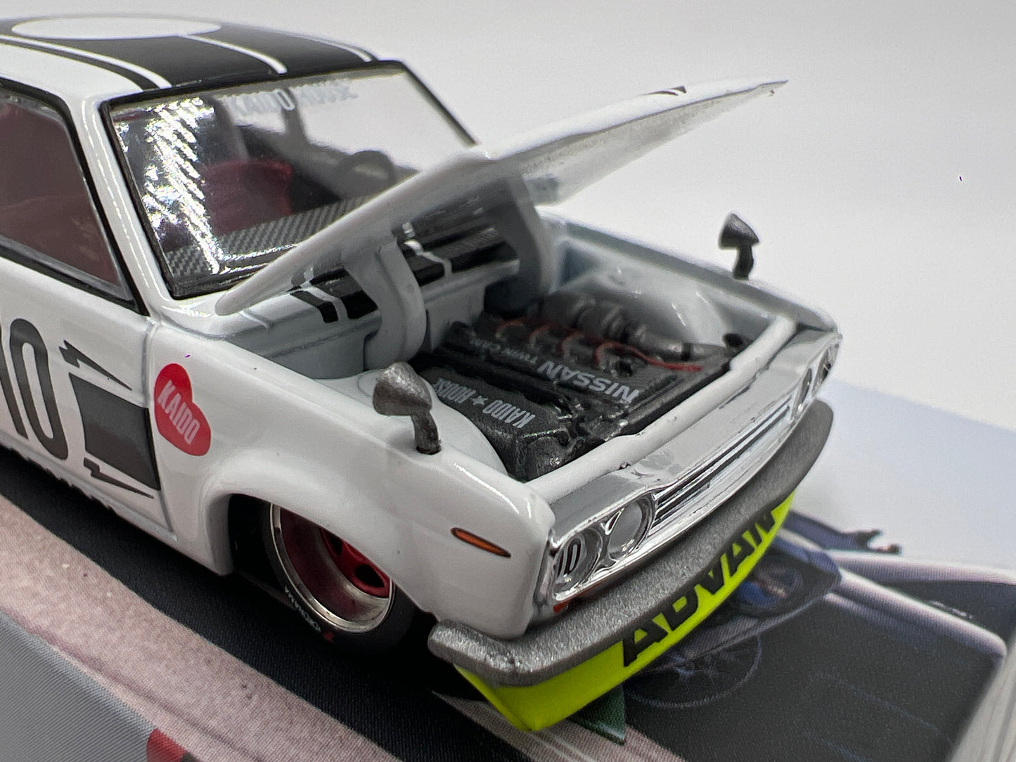 Mini GT Kaido House #176 Datsun 510 Street Team XMM V1