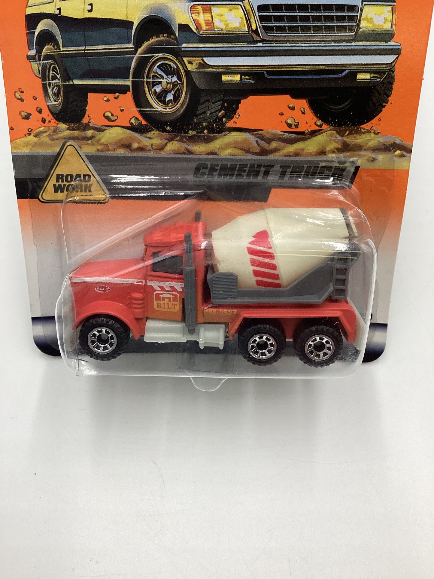 1998 Matchbox #26 Cement Truck Red 206E