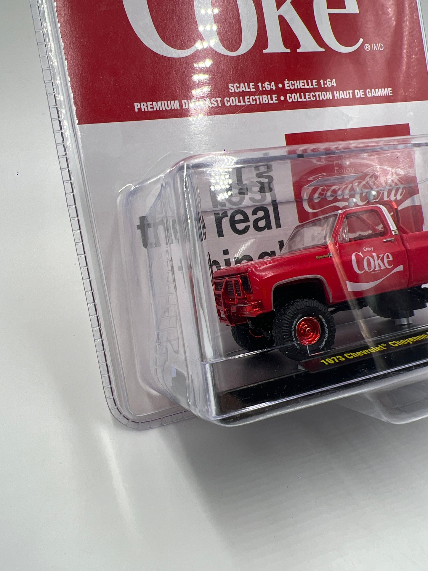 M2 Machines Coca Cola CHASE 1973 Chevrolet Cheyenne Super 10 4x4 Red A07