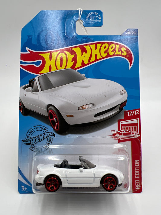 2020 Hot Wheels Target Exclusive Red Edition #208 91 Mazda MX-5 Miata White 148A