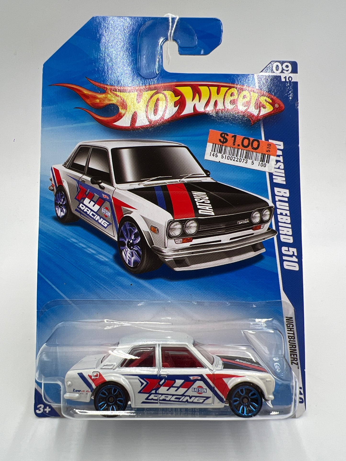 2010 Hot Wheels Nightburnerz #97 Datsun Bluebird 510 White 84A