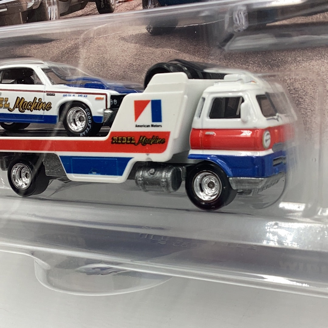 Hot wheels car culture team transport #43 AMC Rebel Machine Wide Open 279F