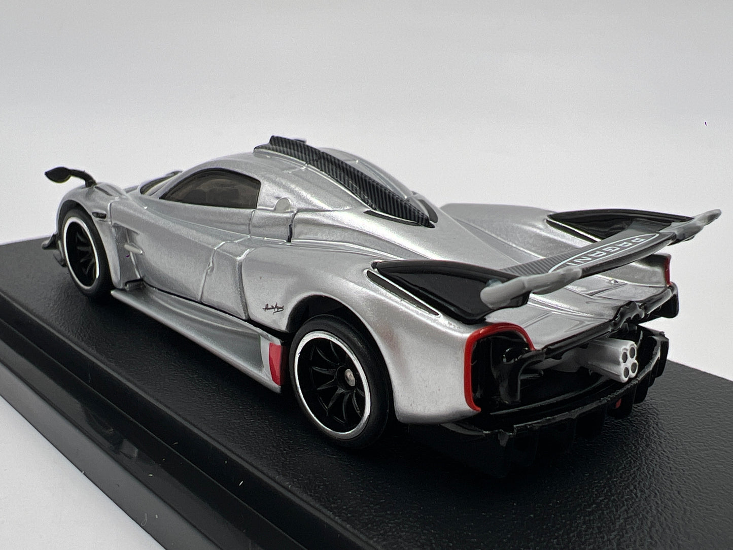 2026 Hot Wheels RLC 2021 Pagani Huayra R Silver
