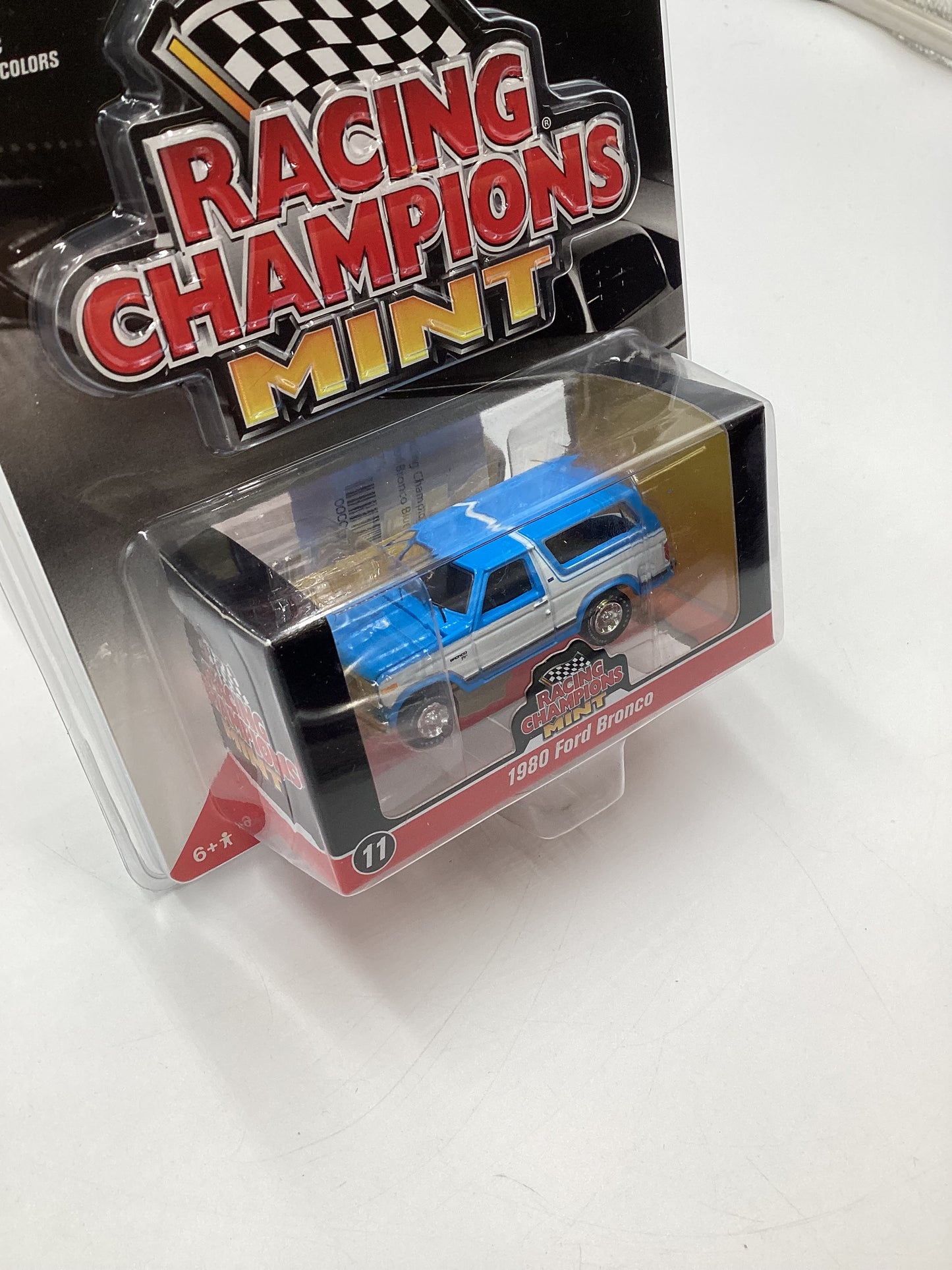 2016 Racing Champions Mint #11 1980 Ford Bronco Blue/White SR