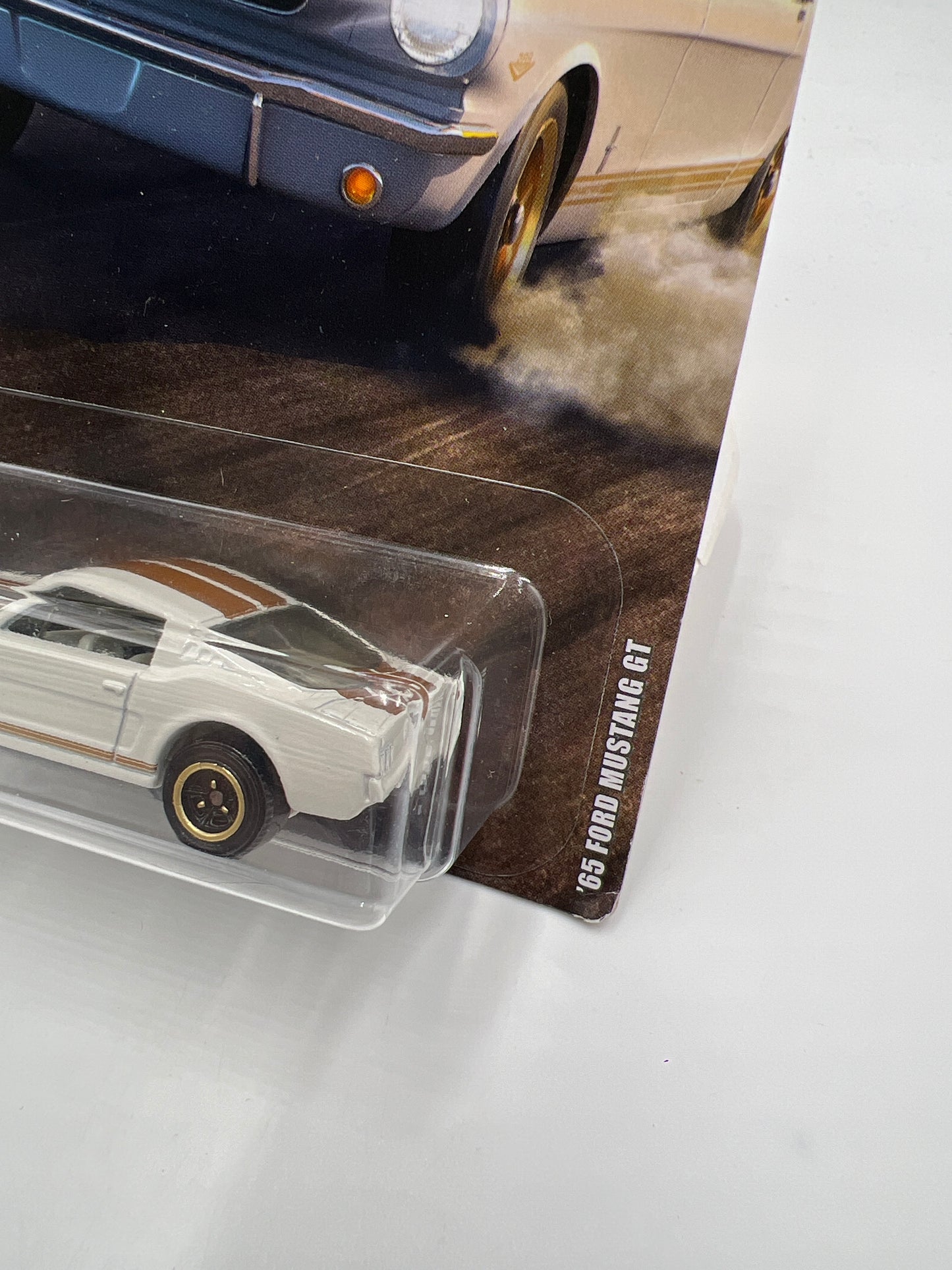 Matchbox Mustang Series #5 65 Ford Mustang GT White 154F