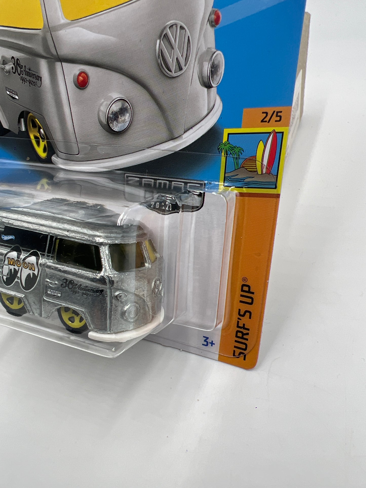 2023 Hot Wheels #49 Zamac 004 Kool Kombi Mooneyes