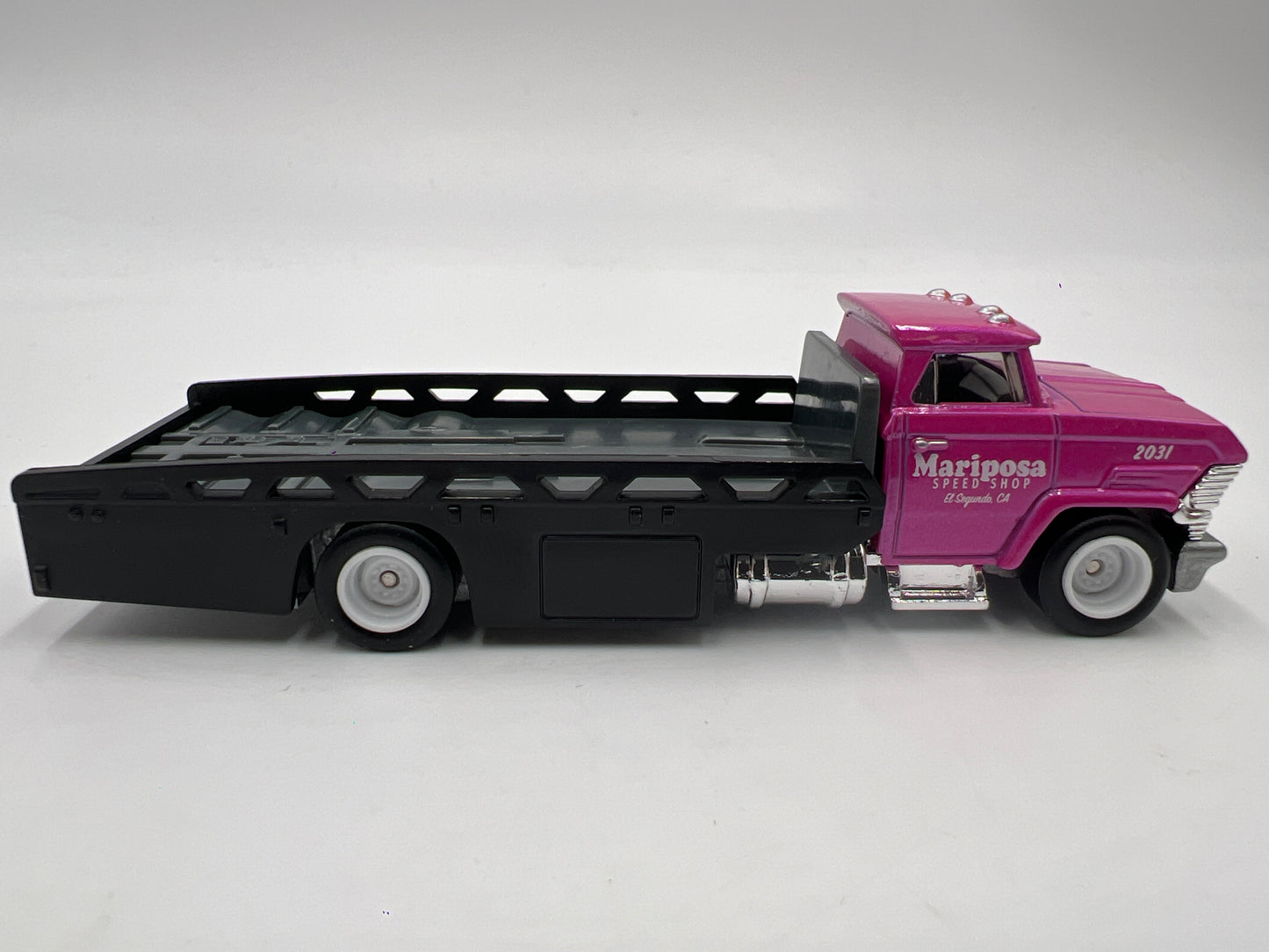 Hot Wheels 1/64 Premium Team Transport #25 68 Dodge Dart & Horizon Hauler Pink Loose