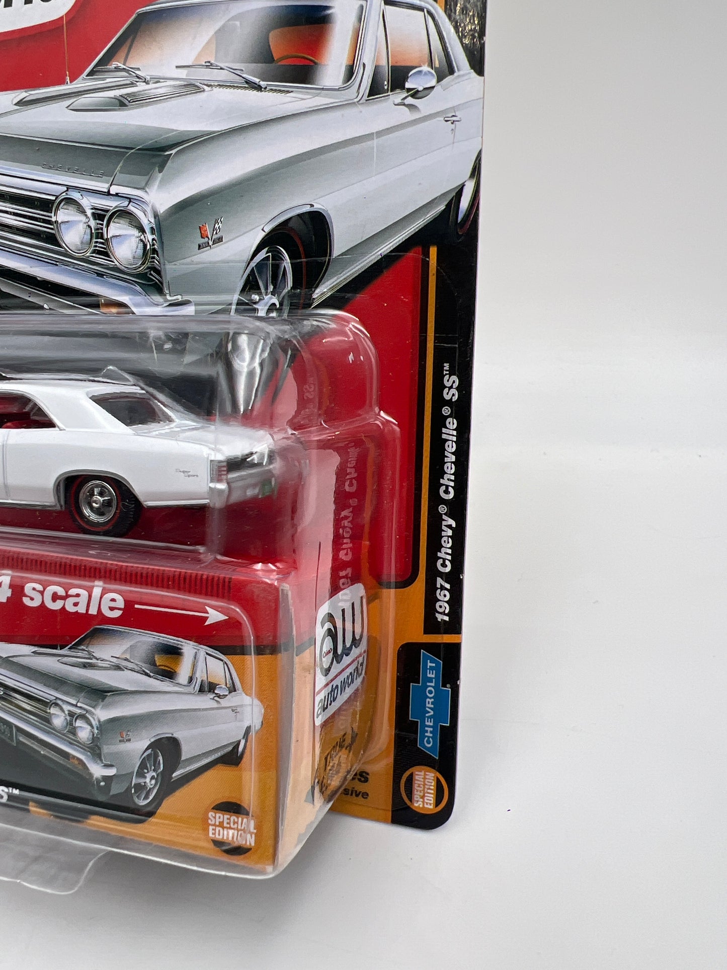 Auto World Hobby Exclusive 1/1800 Vintage Muscle 1967 Chevy Chevelle SS White