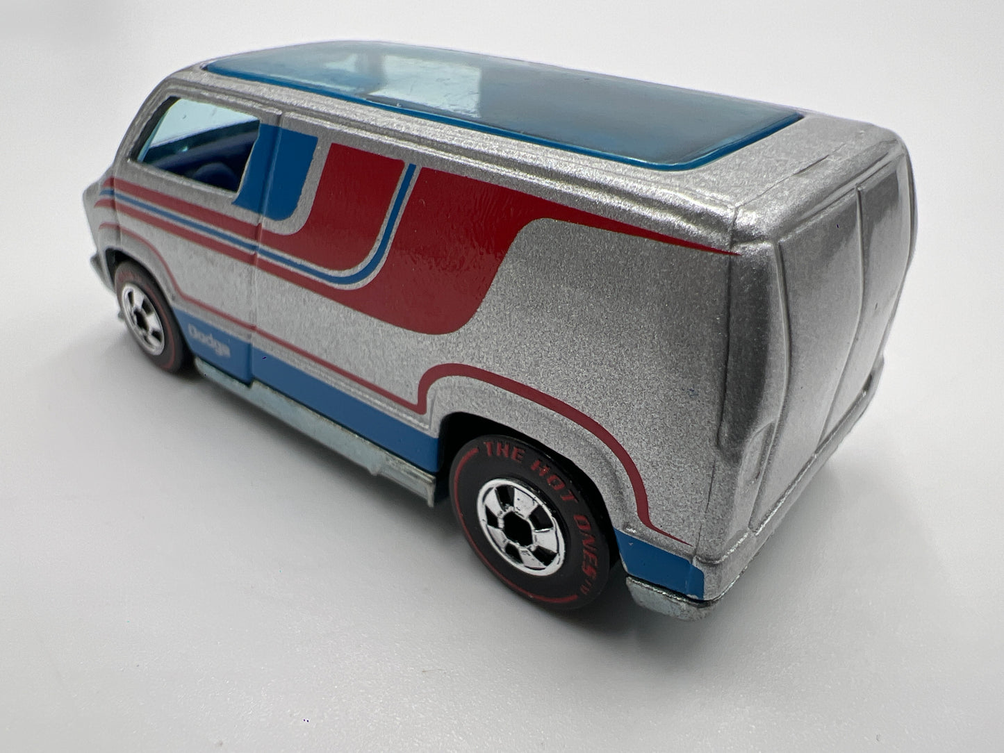 2011 Hot Wheels The Hot Ones CHASE Custom 77 Dodge Van Silver Loose