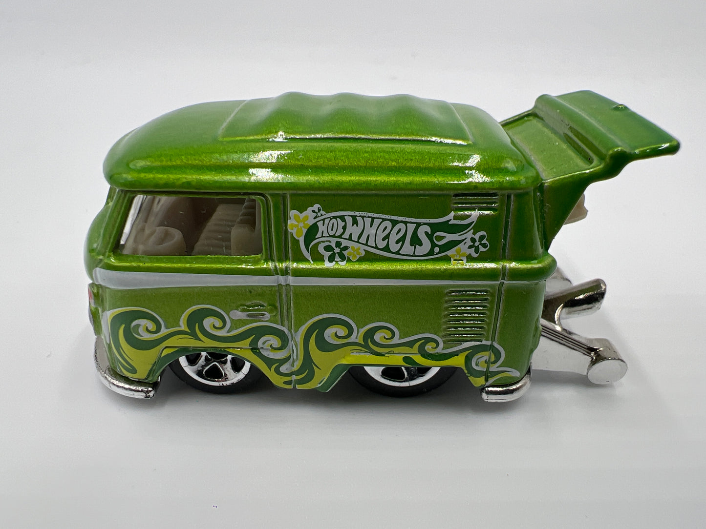 Hot Wheels 1/64 Mainline Kool Kombi Green Loose