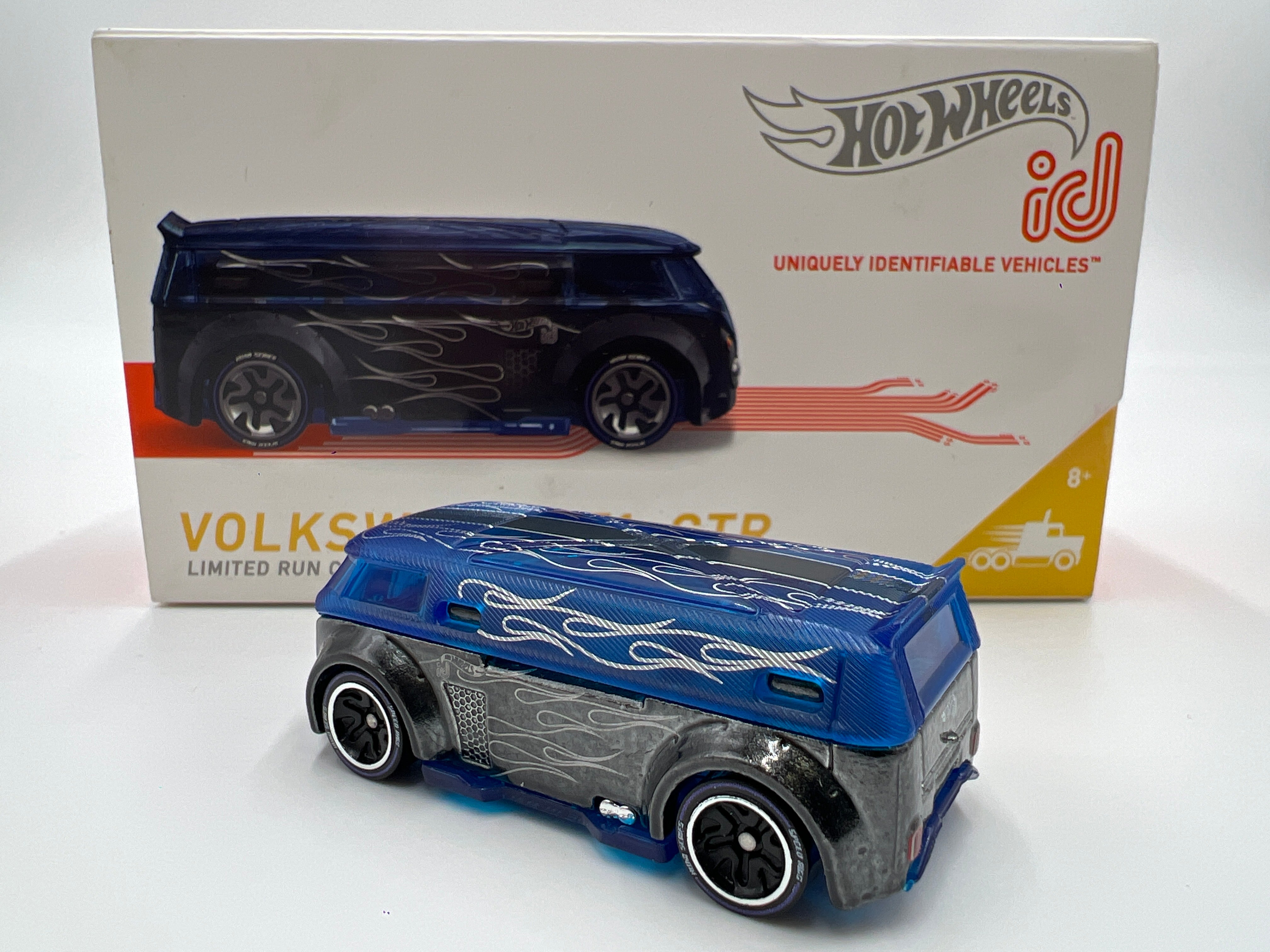 13A37D19-8625-4C7C-B0FD-