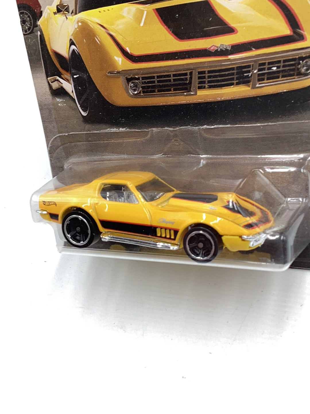 Hot Wheels Garage 4/10 69 Corvette