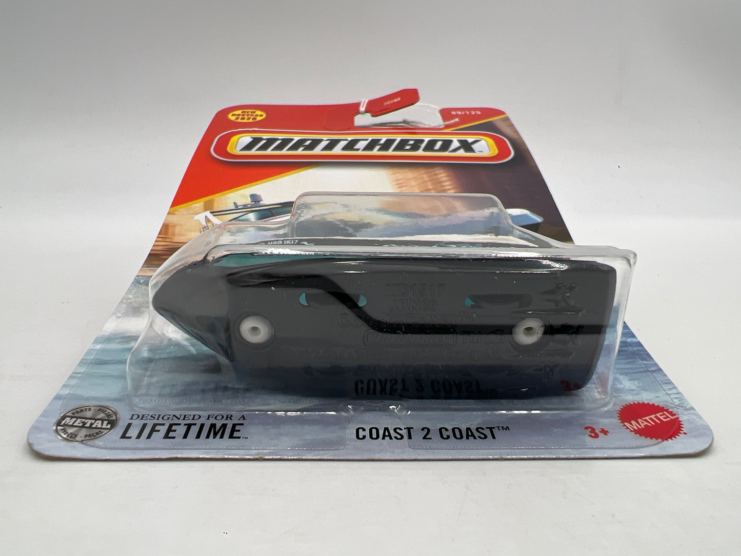 2025 Matchbox #89 Coast 2 Coast Boat 208H