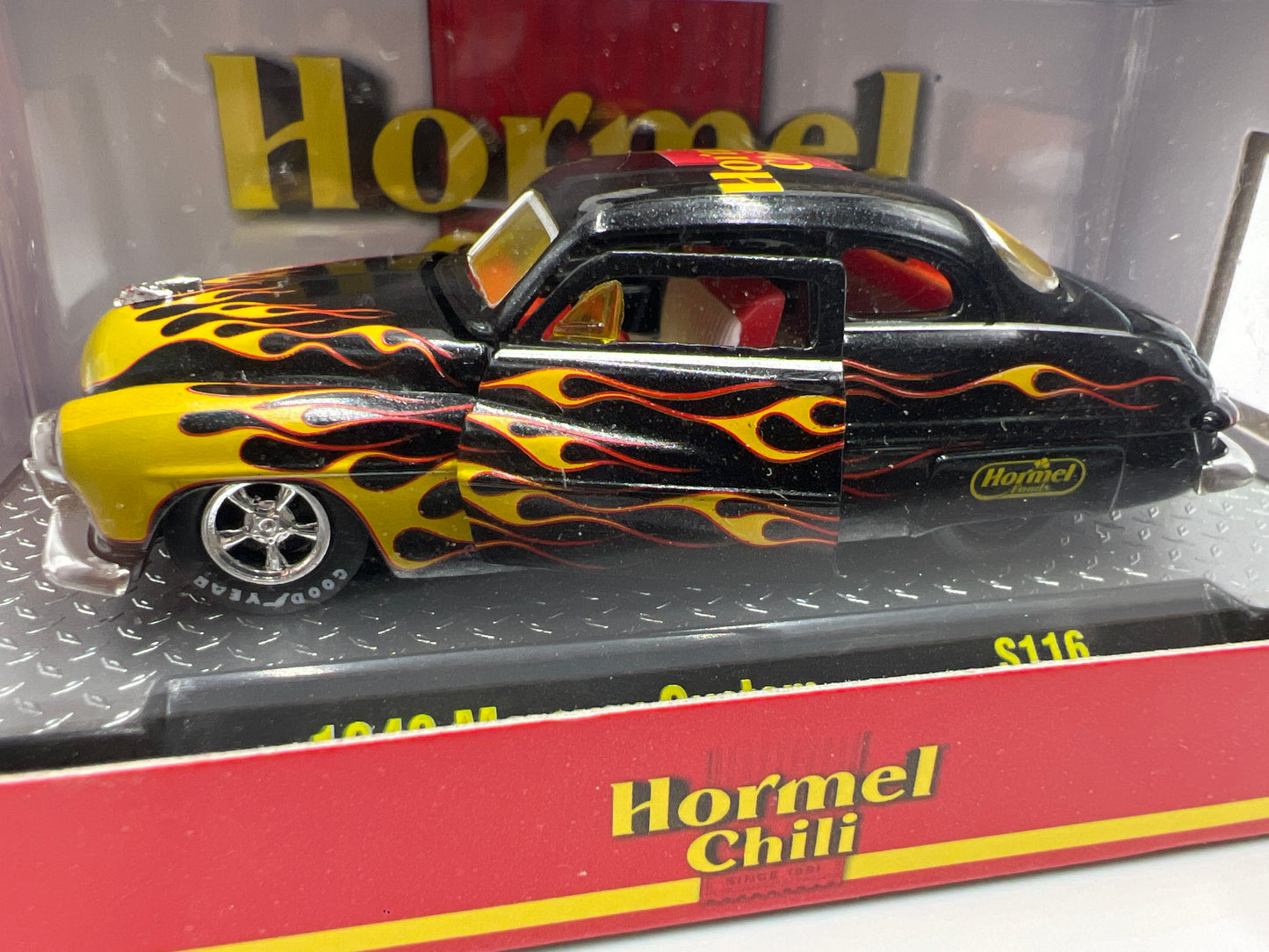 M2 Machines Hormel Chili 1949 Mercury Custom Black S116