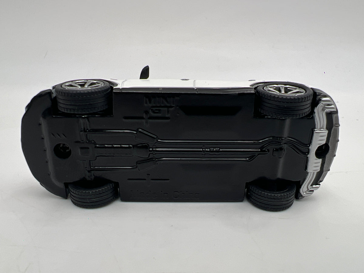 Mini GT MiJo x USA Exclusive #220 Lamborghini Urus Bianco Monocerus W/Roof Box White