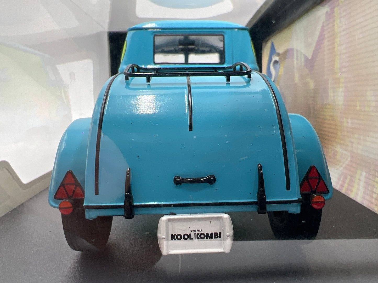 Solido 1:18 Scale Mystery Machine Kool Kombi W/Trailer