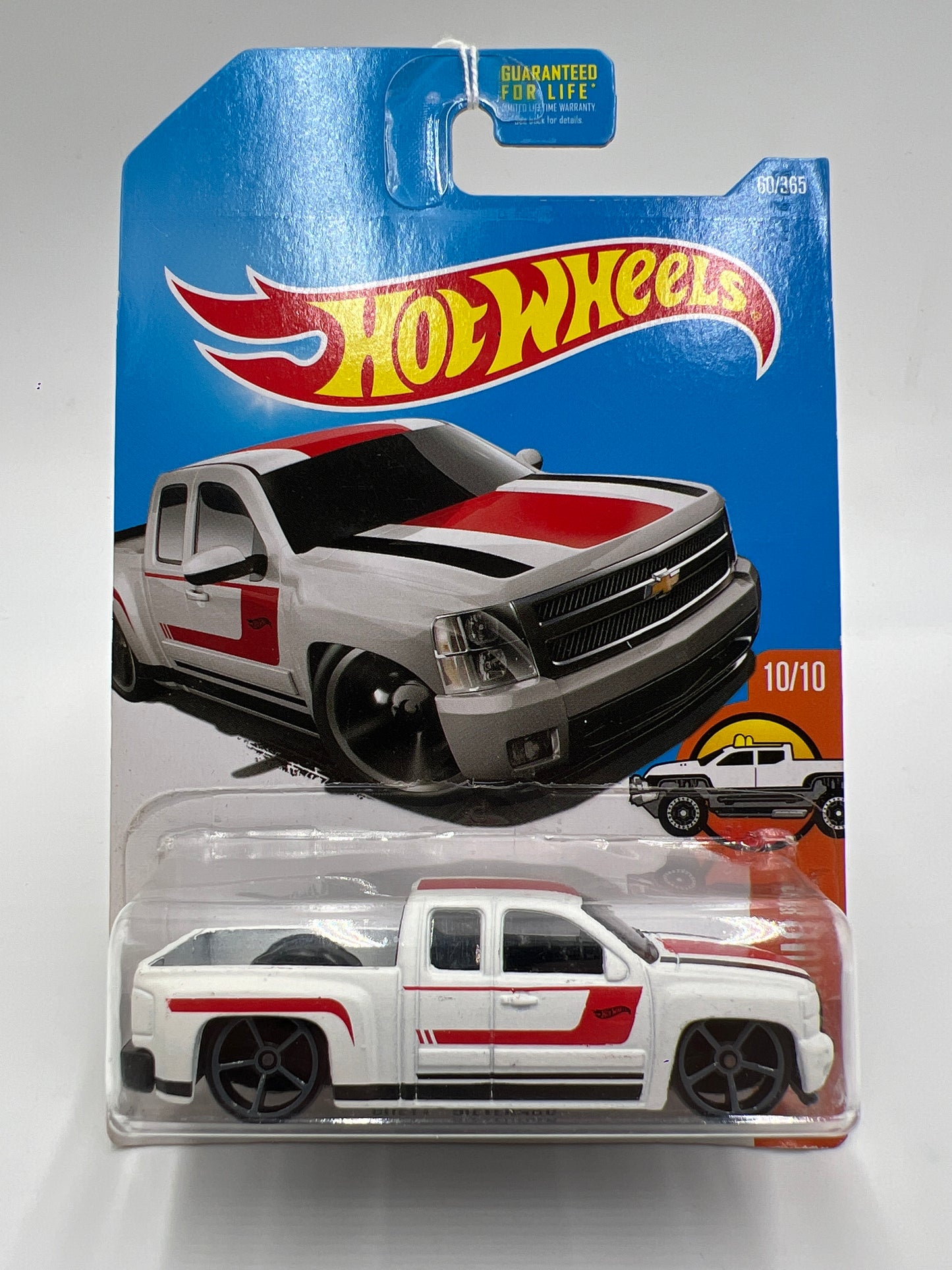 2017 Hot Wheels Hot Trucks #60 Chevy Silverado White #1 15A
