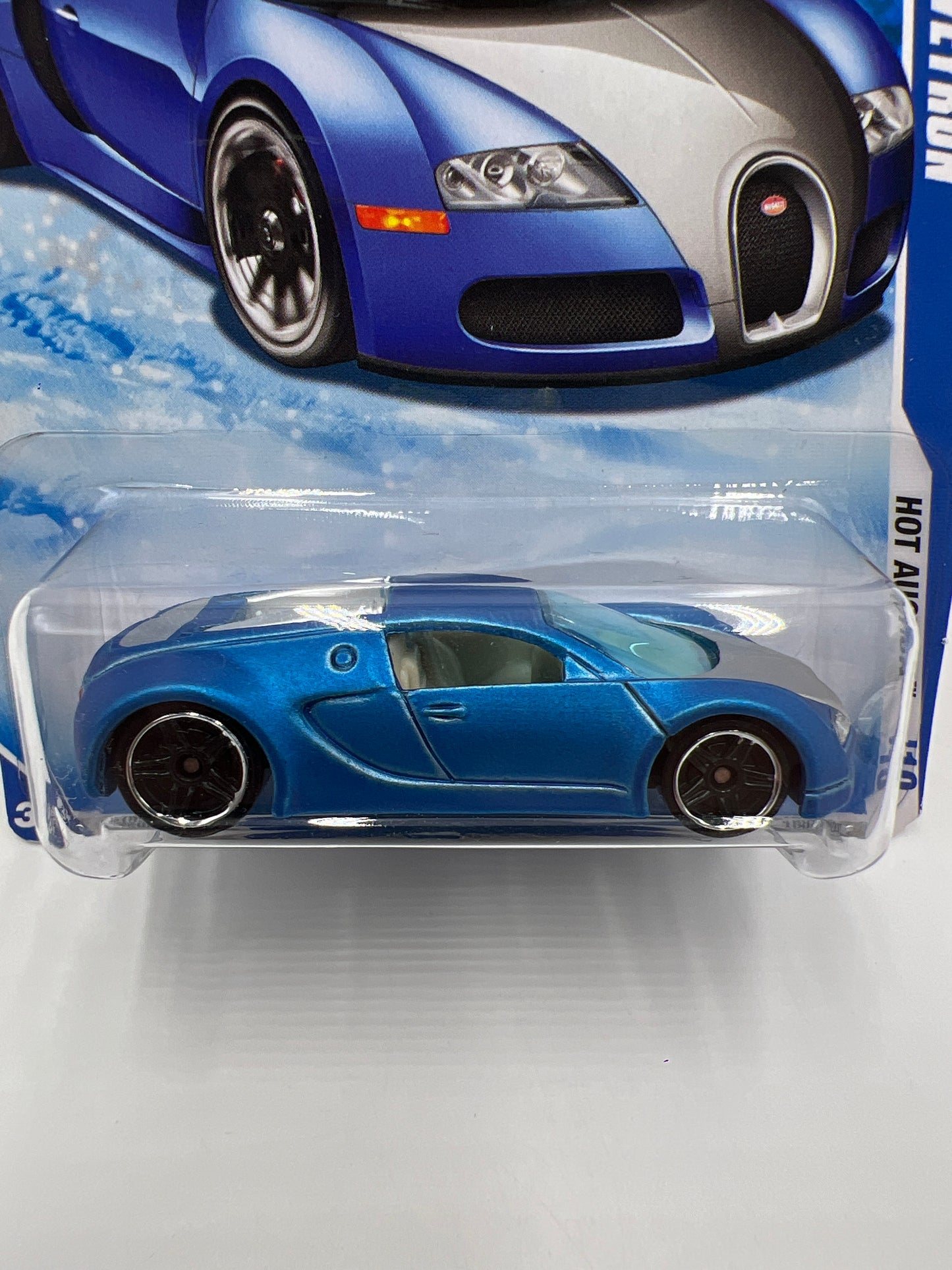 2010 Hot Wheels Target Exclusive Snowflake Card #160 Bugatti Veyron Satin Blue W/Protector