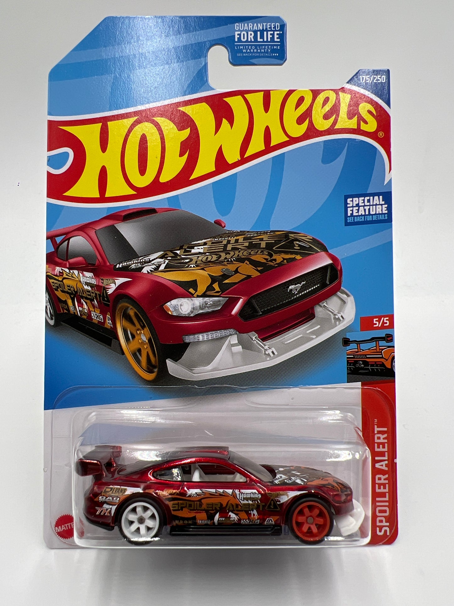 2022 Hot Wheels Super Treasure Hunt Custom #175 18 Ford Mustang GT Red W/Protector