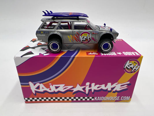Mini GT Kaido House CHASE #210 Datsun 510 Wagon 4x4 Kaido Islands V1