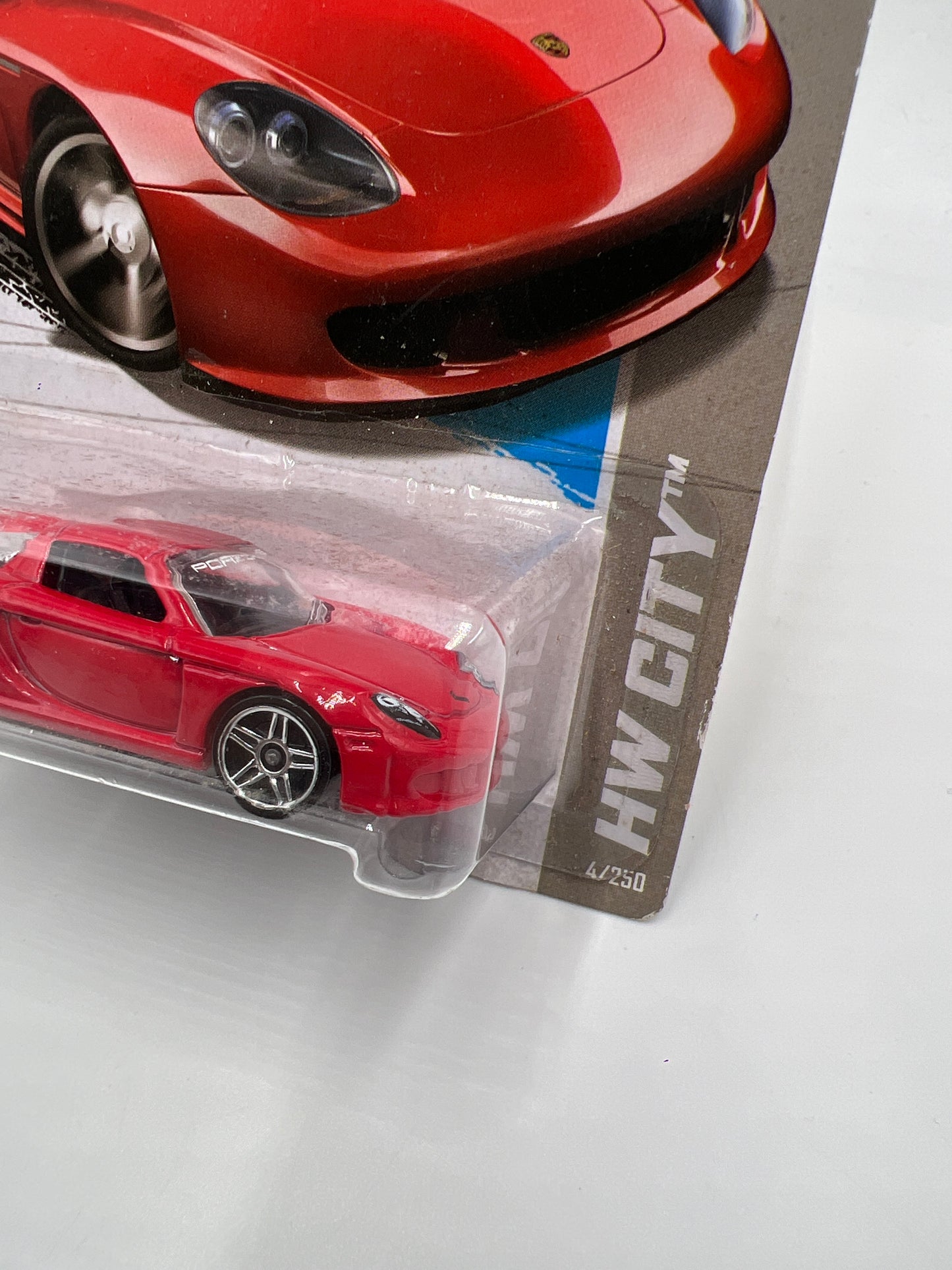 2013 Hot Wheels HW City #4 Porsche Carrera GT Red Card Not Perfect SR