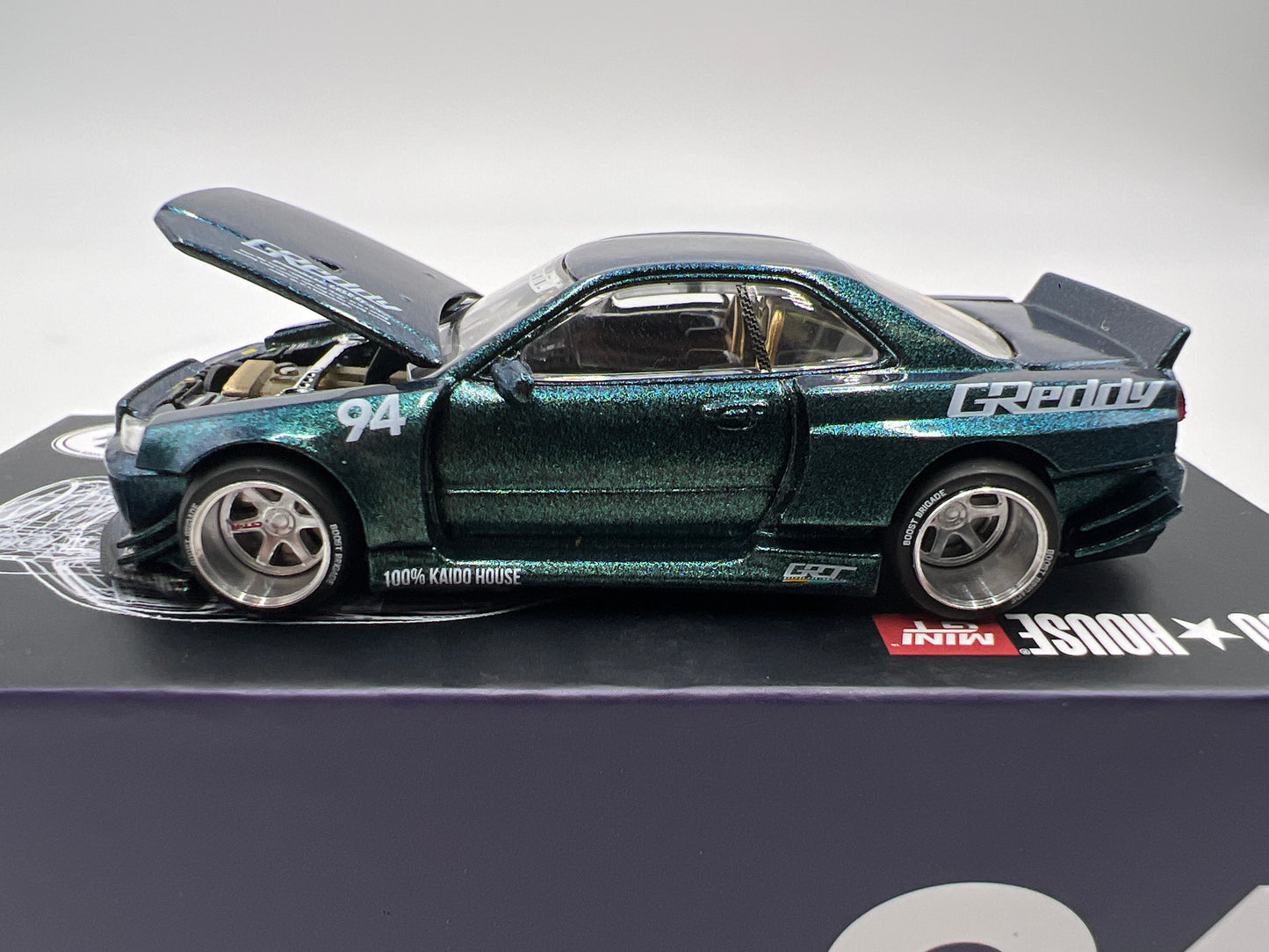 Mini GT Kaido House #074 Nissan Skyline GT-R R34 Kaido Works