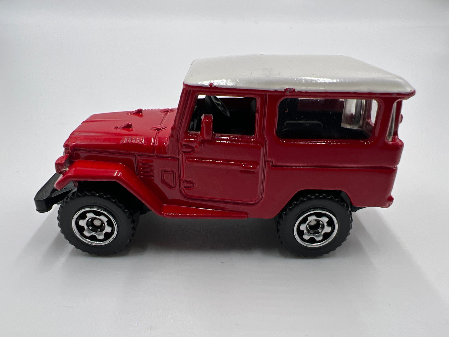 Matchbox Rare 9 Pack Exclusive 1968 Toyota Land Cruiser FJ40 Red Loose VHTF