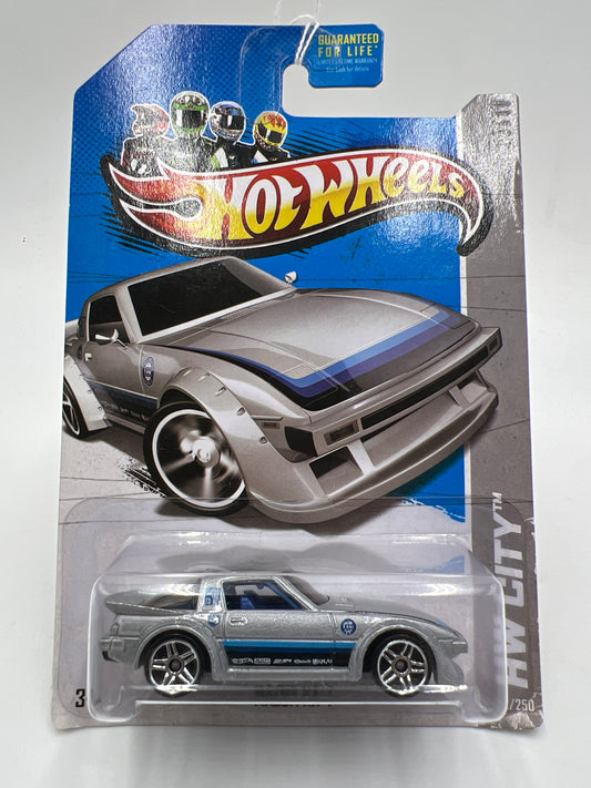 2013 Hot Wheels Treasure Hunt #22 Mazda RX-7 Silver