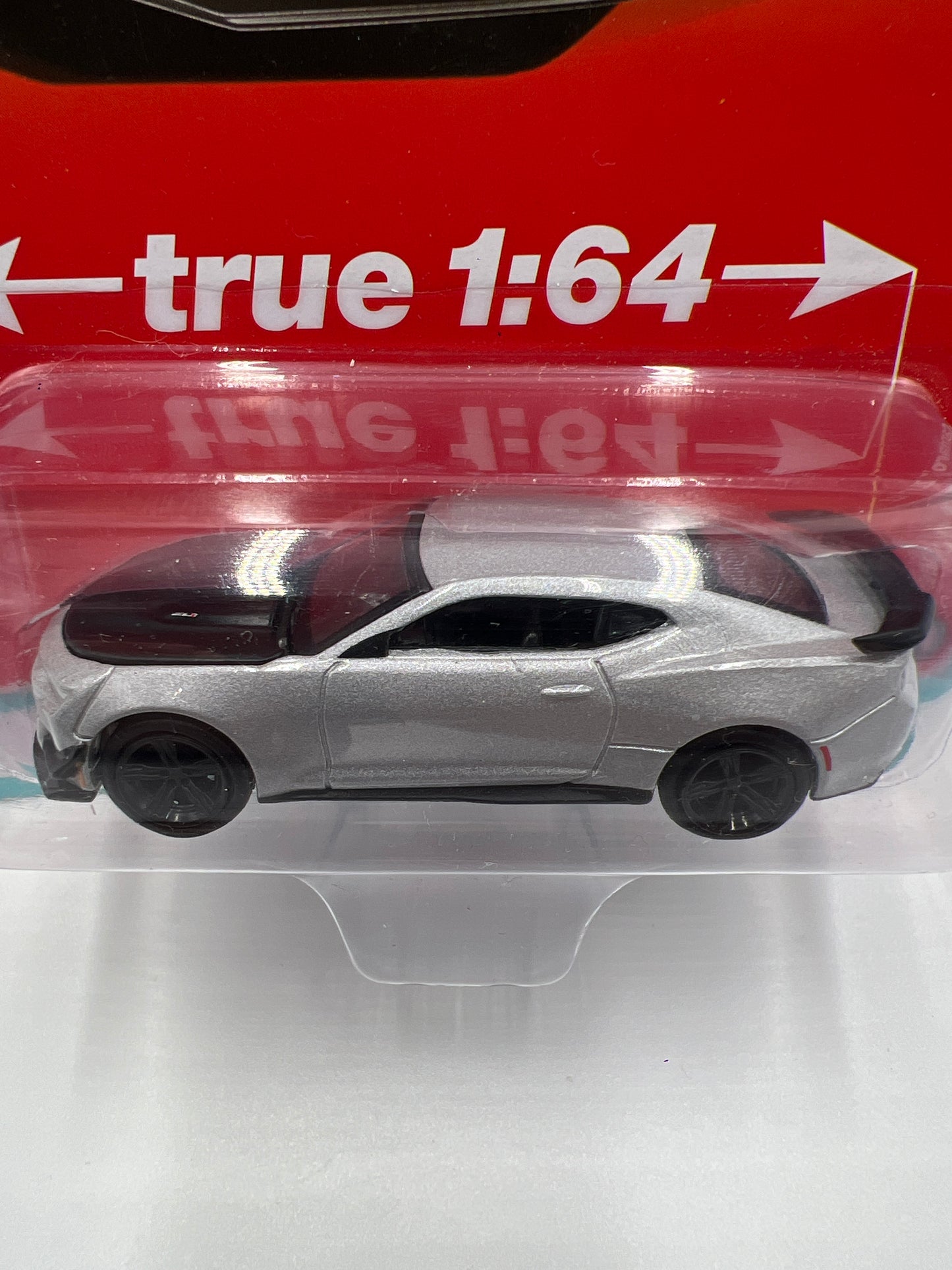 Auto World Modern Muscle Release 2 Version B 2019 Chevy Camaro ZL1 1LE Satin Steel Gray 232G