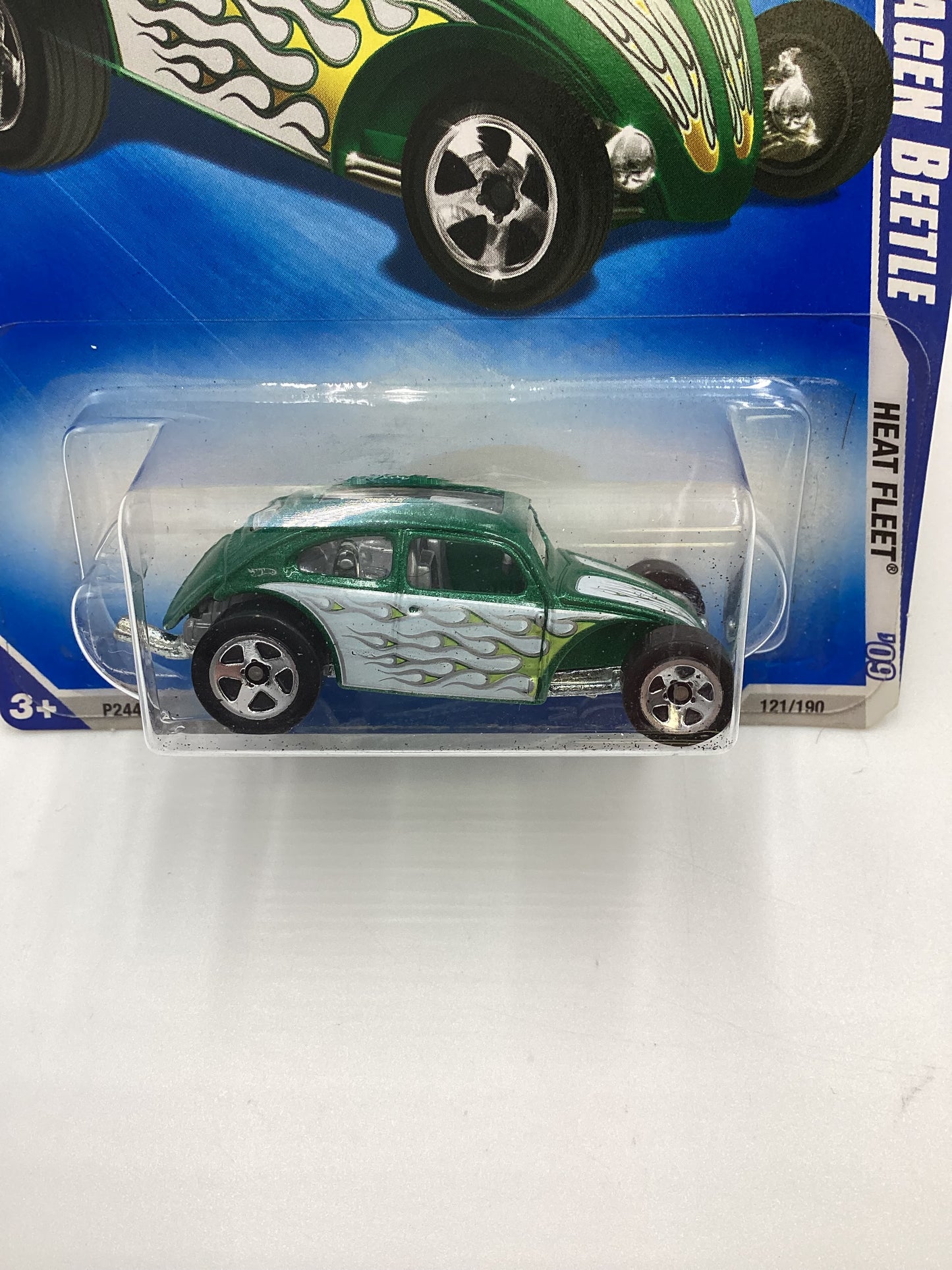 2009 Hot wheels #121 Custom Volkswagen Beetle Green 97E