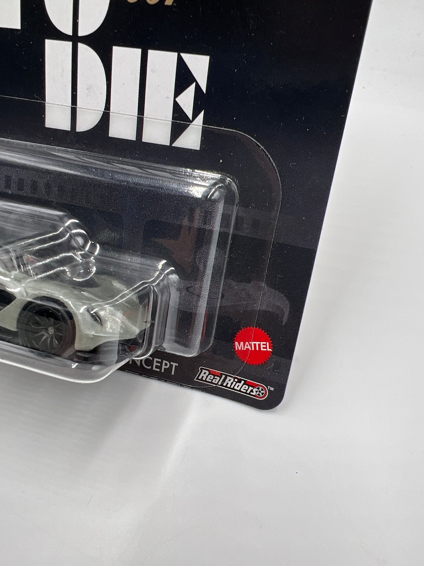 Hot Wheels Premium 007 No Time To Die Aston Martin Valhalla Concept Silver 257D