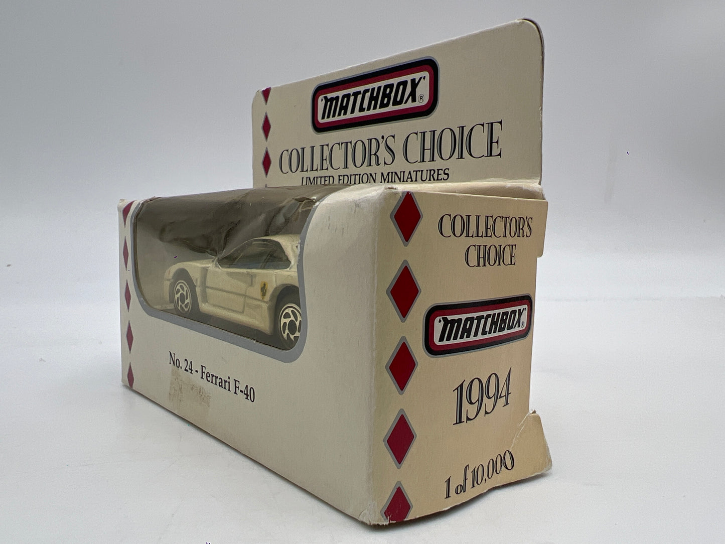 1994 Matchbox Collectors Choice #24 Ferrari F40 White Cracked Blister/Box Not Perfect