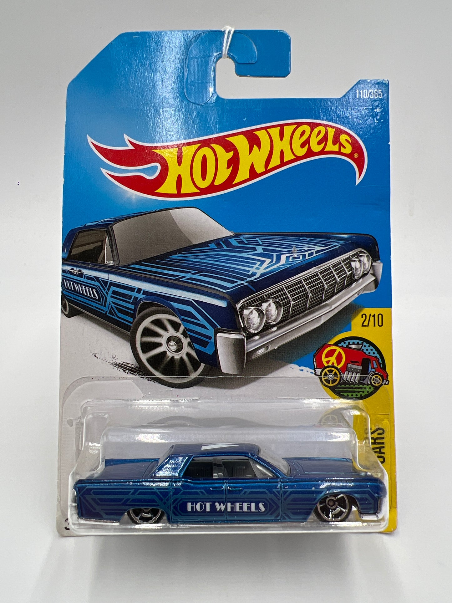 2016 Hot Wheels Art Cars #110 64 Lincoln Continental Blue International Card 57C