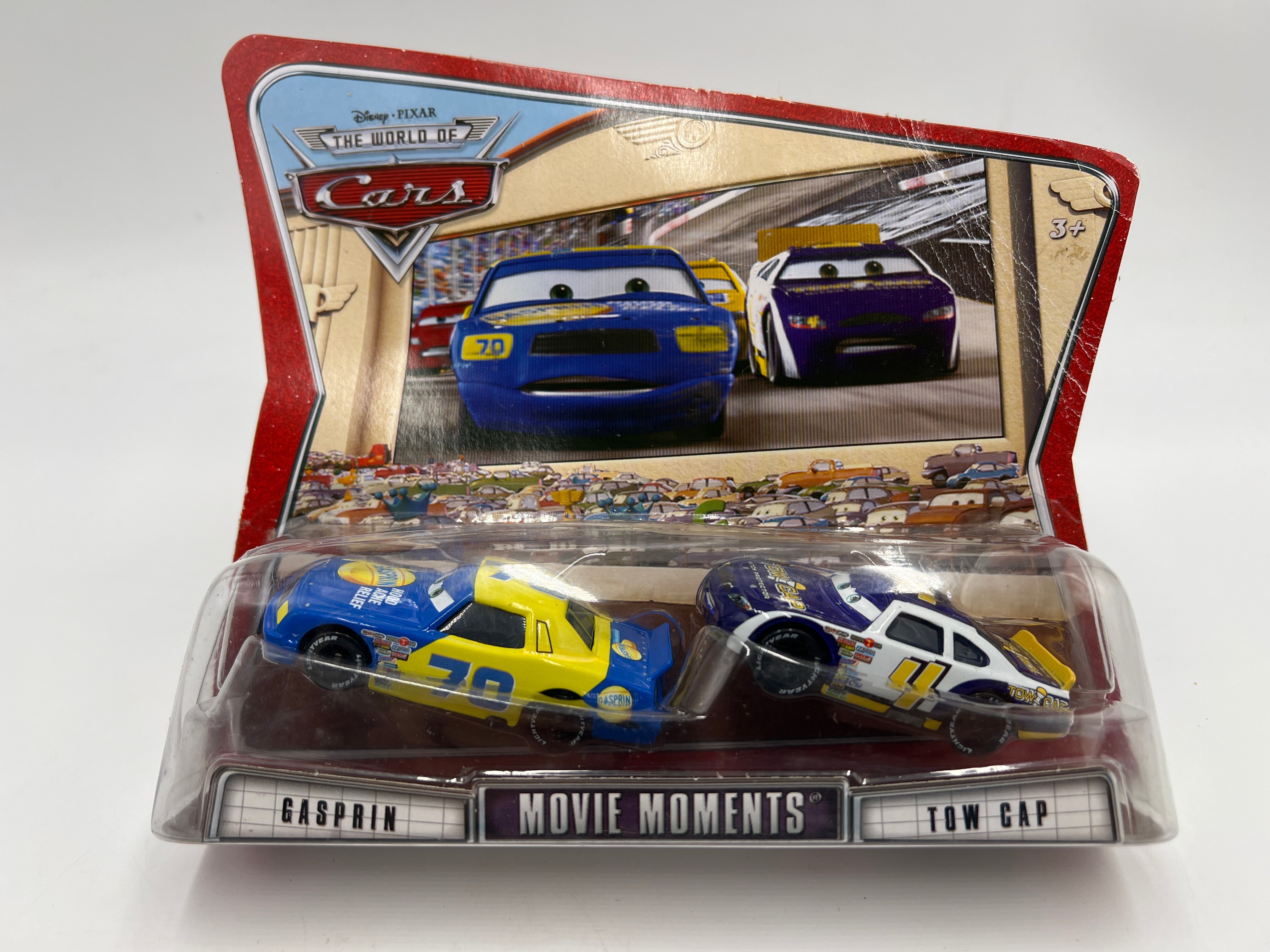 Disney Pixar The World Of Cars 2 Pack Movie Moments Gasprin & Tow