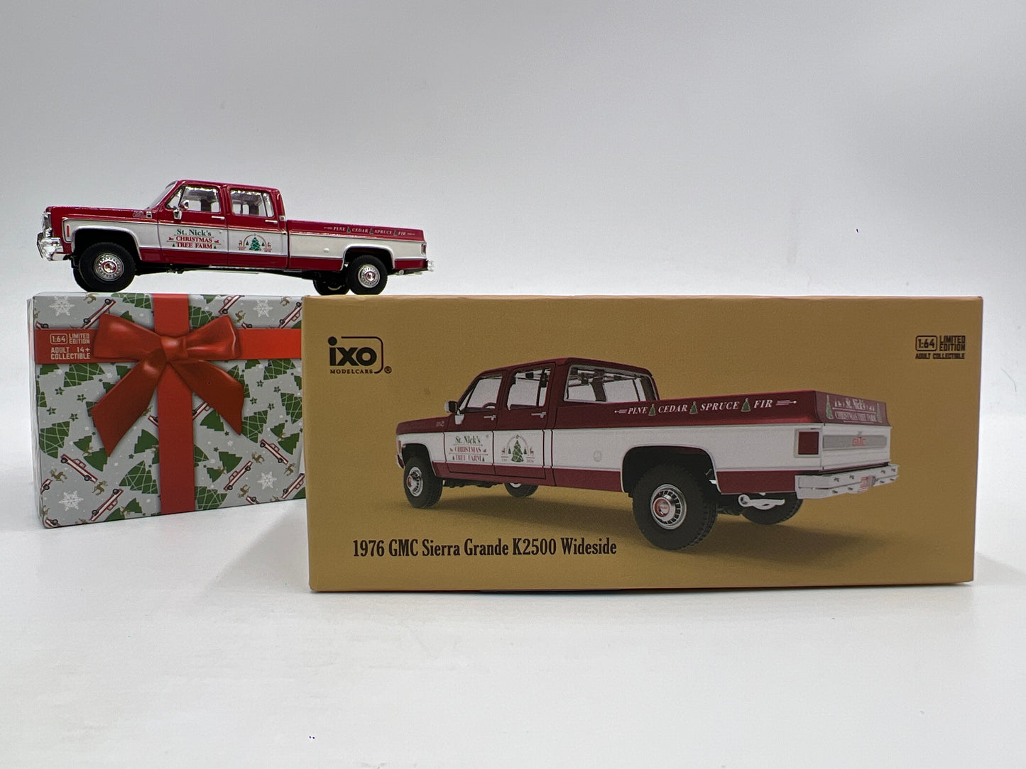IXO Models 1/64 St Nicks Christmas Tree Farm 1 of 2496 1976 GMC Sierra Grande K2500 Wideside