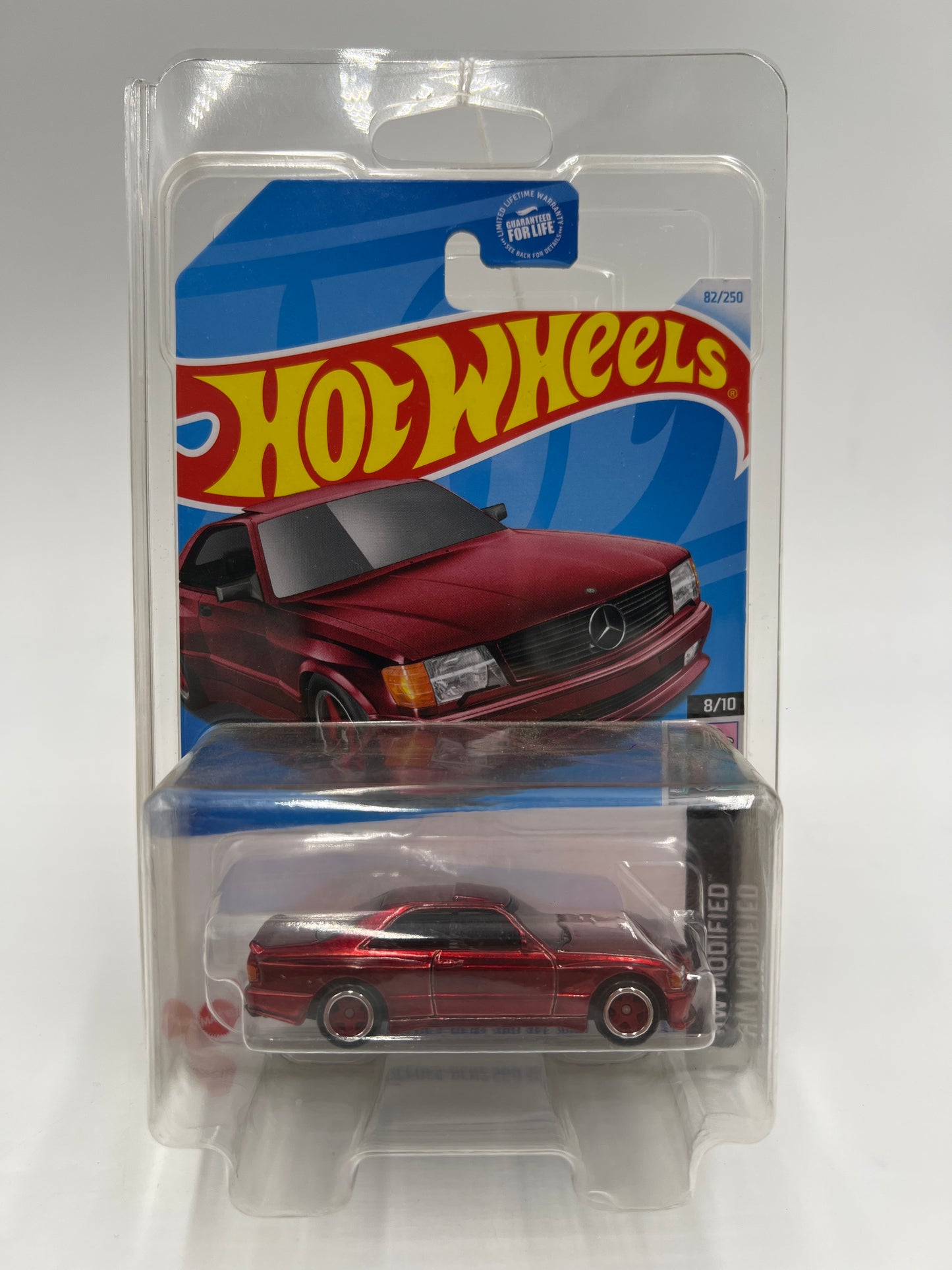 2024 Hot Wheels Super Treasure Hunt #82 89 Mercedes-Benz 560 SEC AMG Red W/Protector