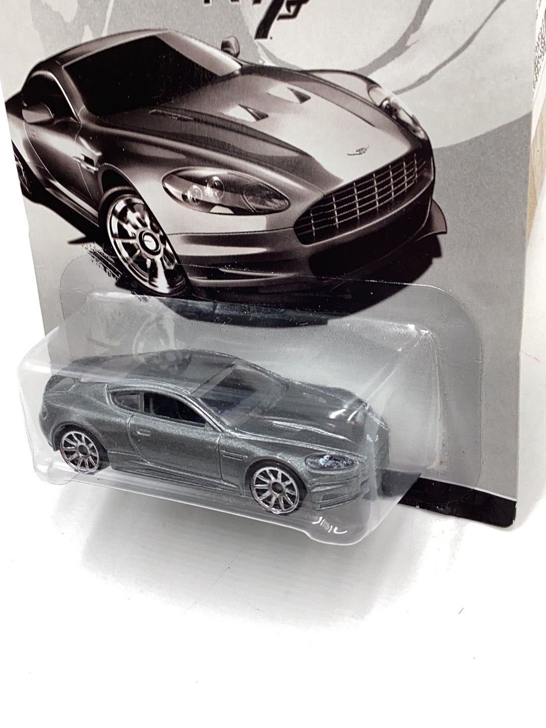Hot Wheels 2015 007 Casino Royale Aston Martin DBS 1/5 159H