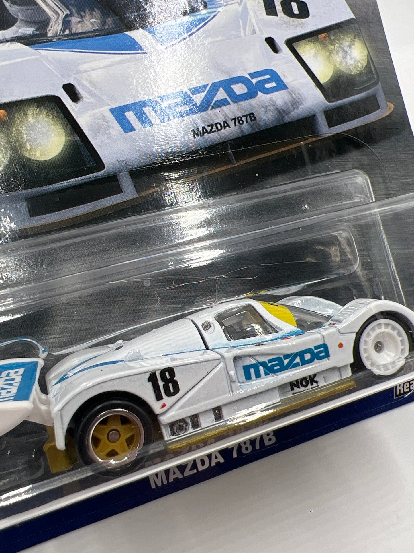 2018 Hot Wheels Car Culture Premium Circuit Legends #5 Mazda 787B White W/Protector