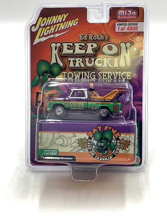 Johnny Lightning 1966 Chevy Wrecker Rat Fink MiJo exclusives Roth  keep on truckin 218D