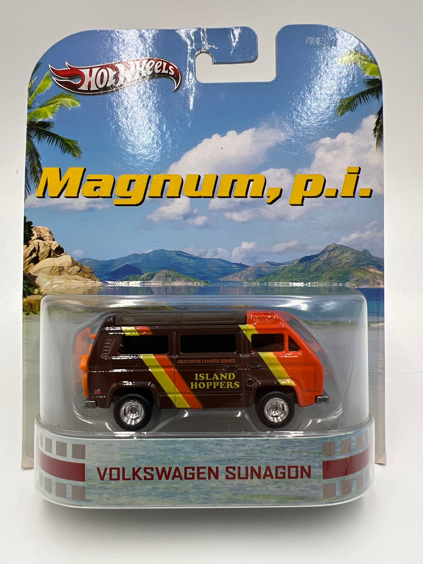 Hot Wheels Retro Entertainment Magnum PI Volkswagen Sunagon W/Protector (Bad J Hook)