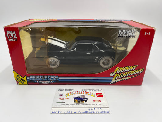 Johnny Lightning 1:24 Scale White Lightning Chase Muscle Cars 1969 Chevy Camaro Z28 Black VHTF