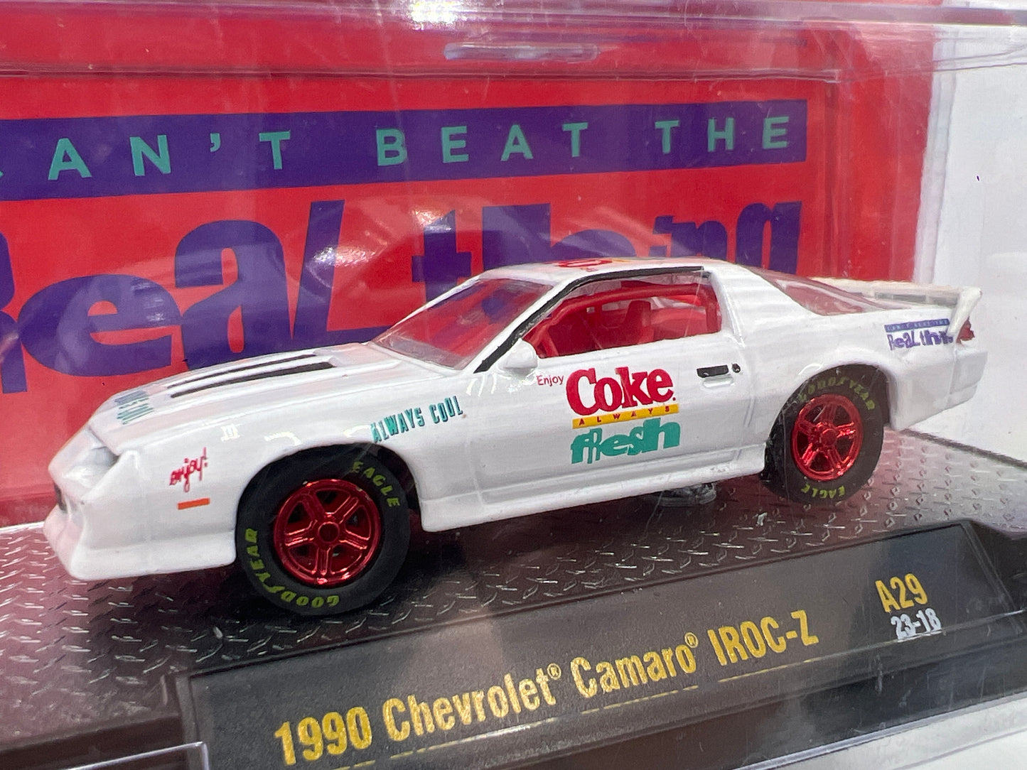 M2 Machines Coca Cola CHASE 1990 Chevrolet Camaro IROC-Z White A29